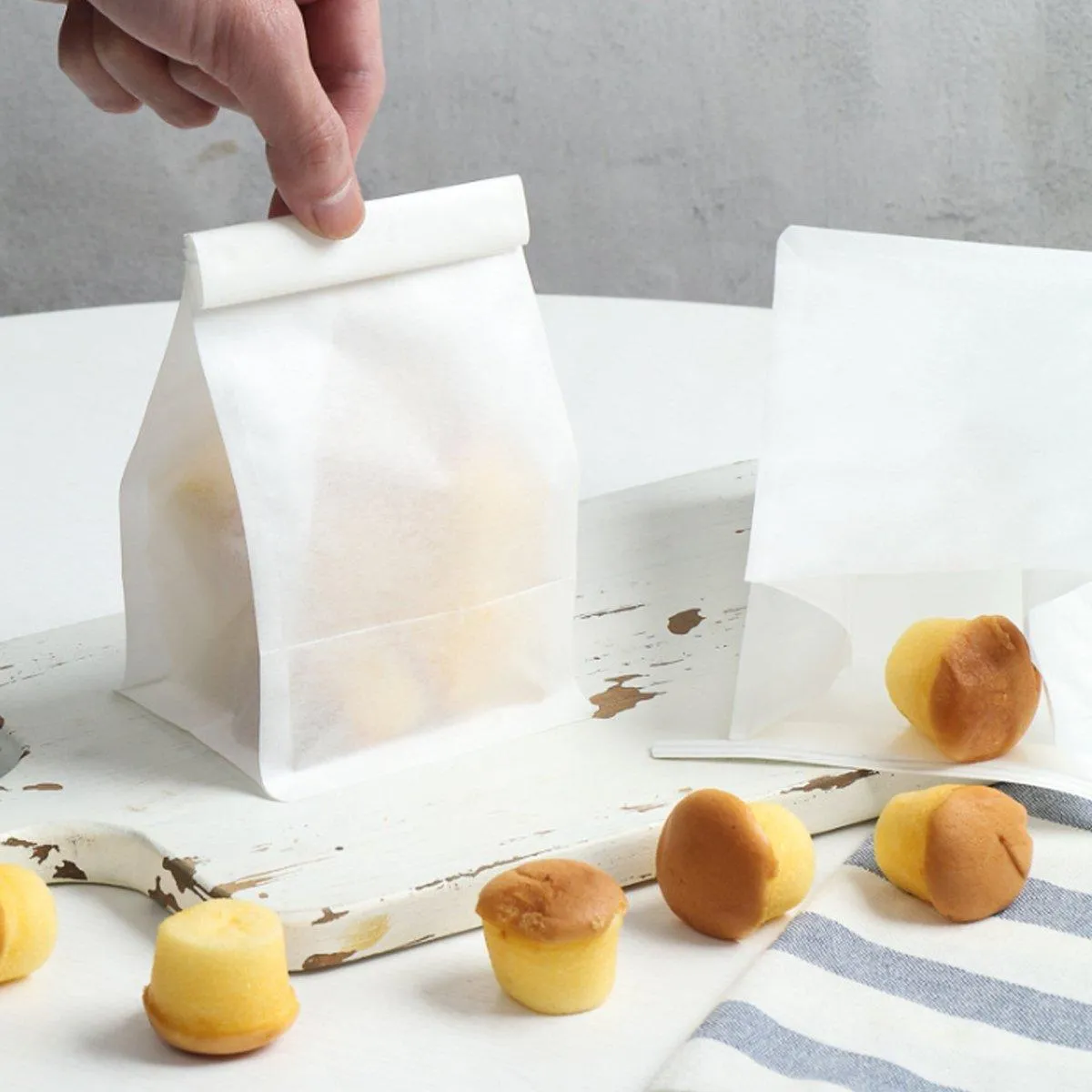 50PCS Oil-proof Self-standing Baking Packaging Seal Bag