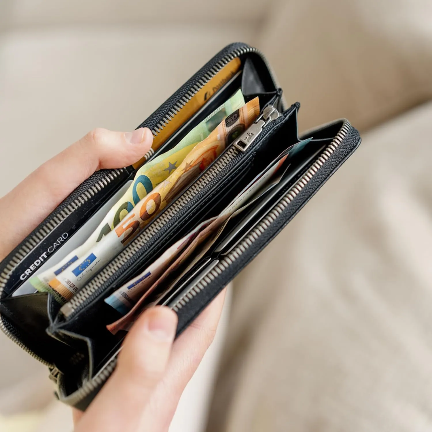 BERLINER BAGS Premium Genuine Leather Wallet Palma, RFID Blocking Credit Card Holder, Slim Womens Wallet, Zip Around Wallet for 14 Cards, Bills, Coins, ID Window - Black