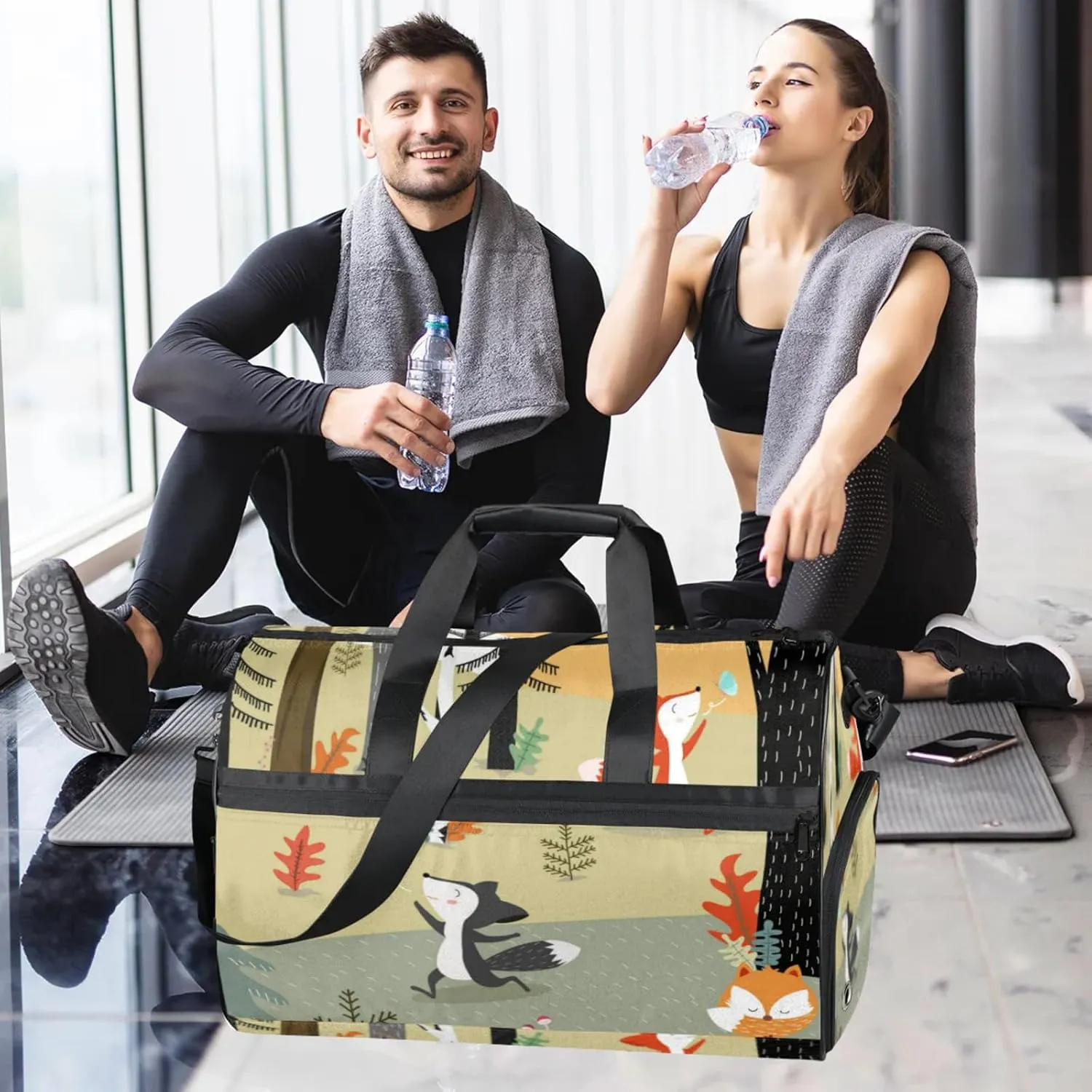 Cartoon Animal Gym Bags for Men Women, 43L Medium Sports Forest Travel Duffel Bag for Men with Shoe Compartment,Carry on Bags for Airplanes Women