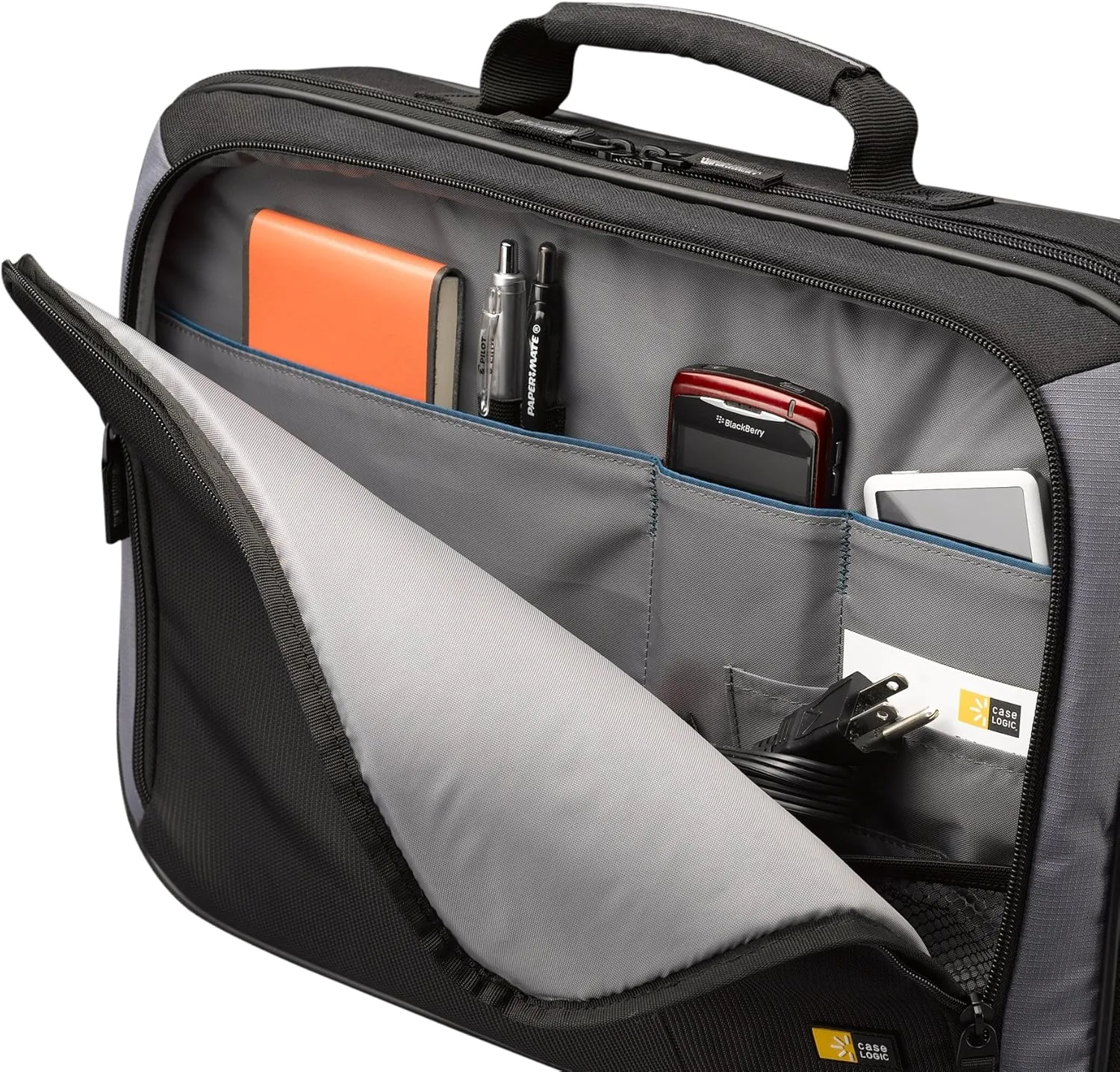 Case Logic VNC-218 18-Inch Laptop Case, Black (3200926)