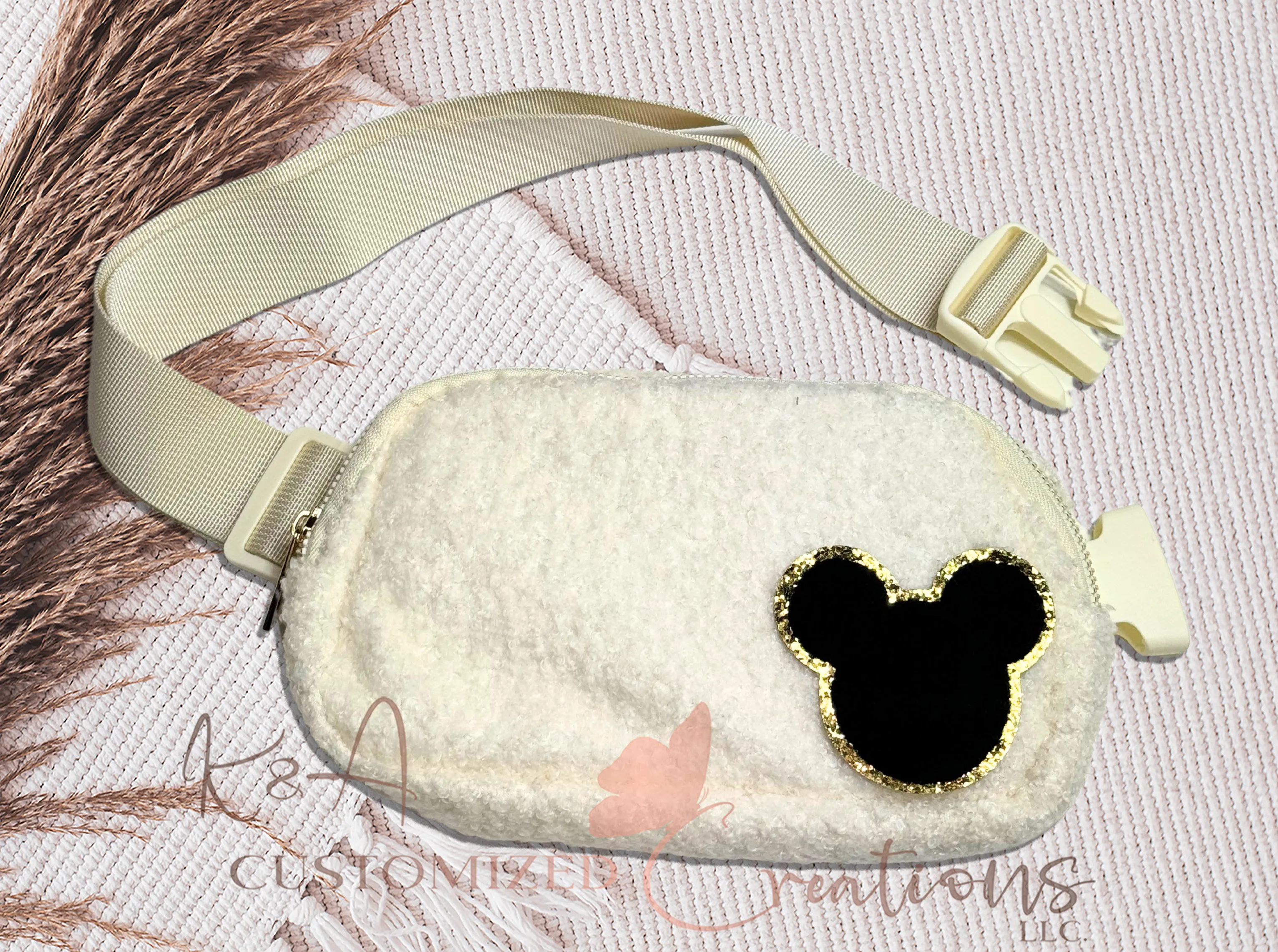 Chenille Mouse Fleece Belt Bag