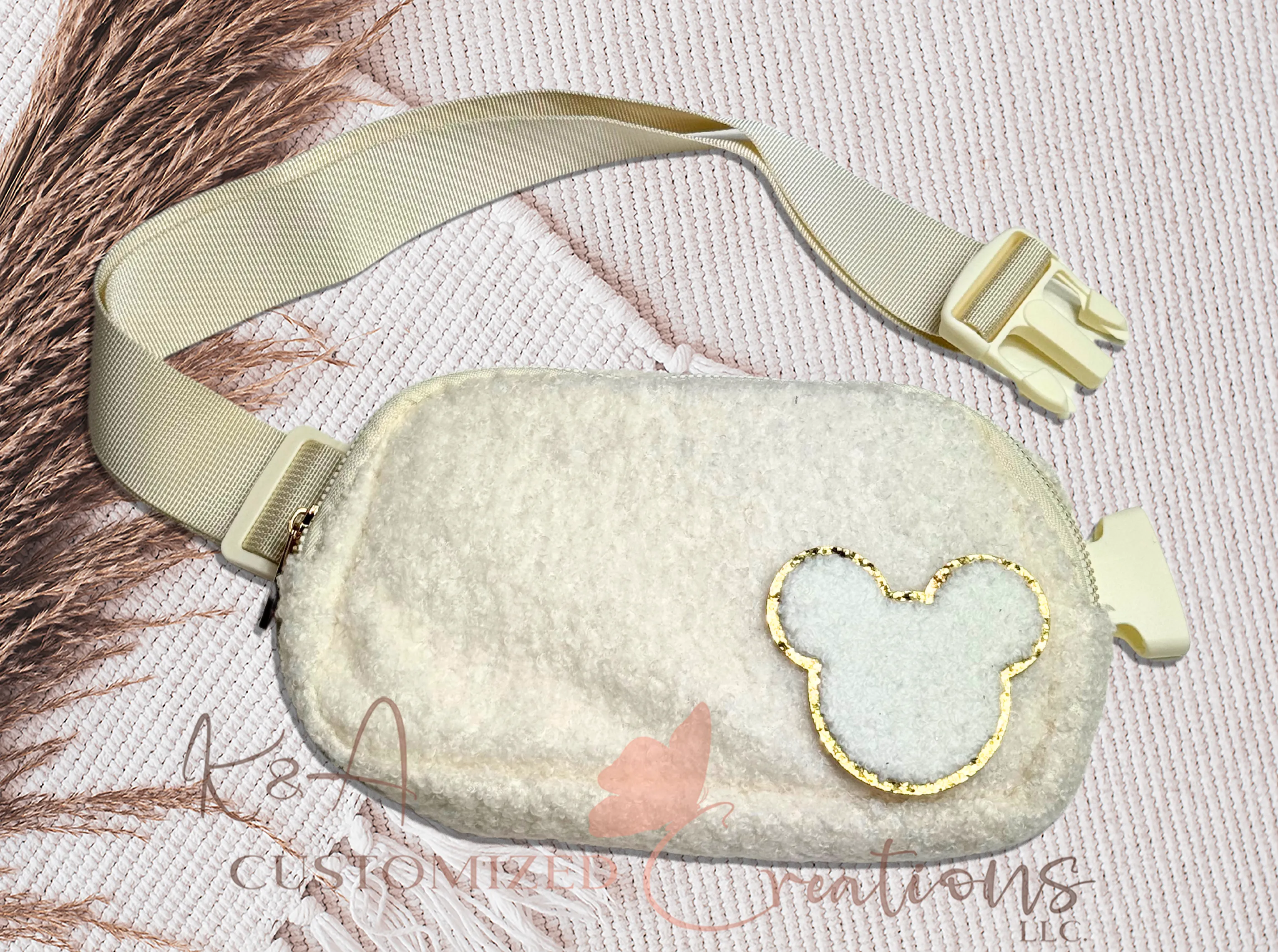 Chenille Mouse Fleece Belt Bag