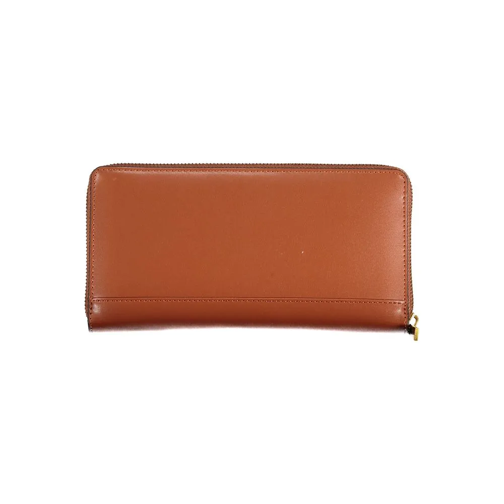 Elegant Laurel Triple-Compartment Wallet