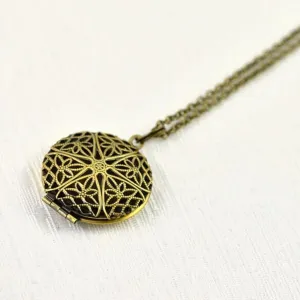Essential Oil Diffuser Locket Necklace - Bronze Floral Star Filigree