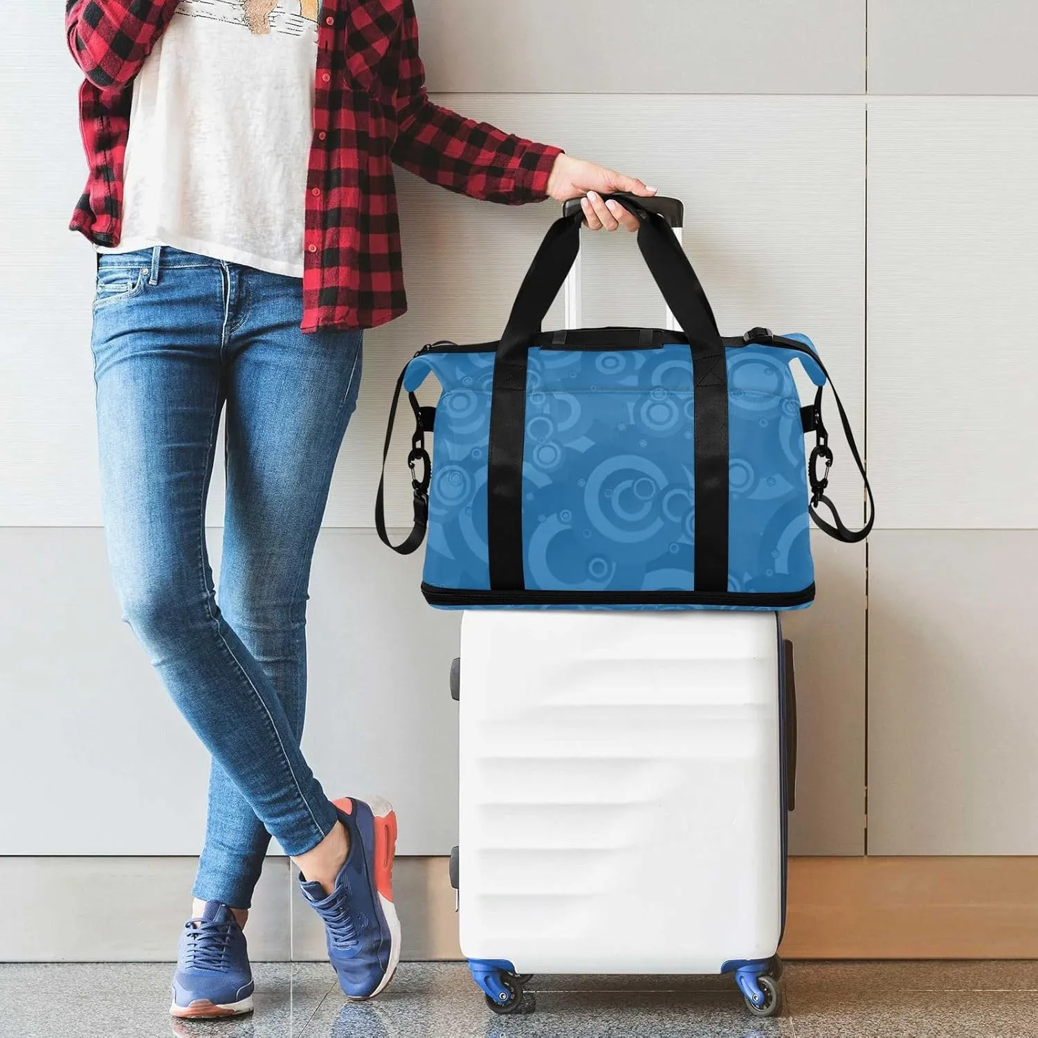 Gym Bag for Women Duffel Bags for Traveling Sports Bag with Shoe Compartment Dual Handles Removable Strap Multi Pockets Large Capacity Fashionable Blue