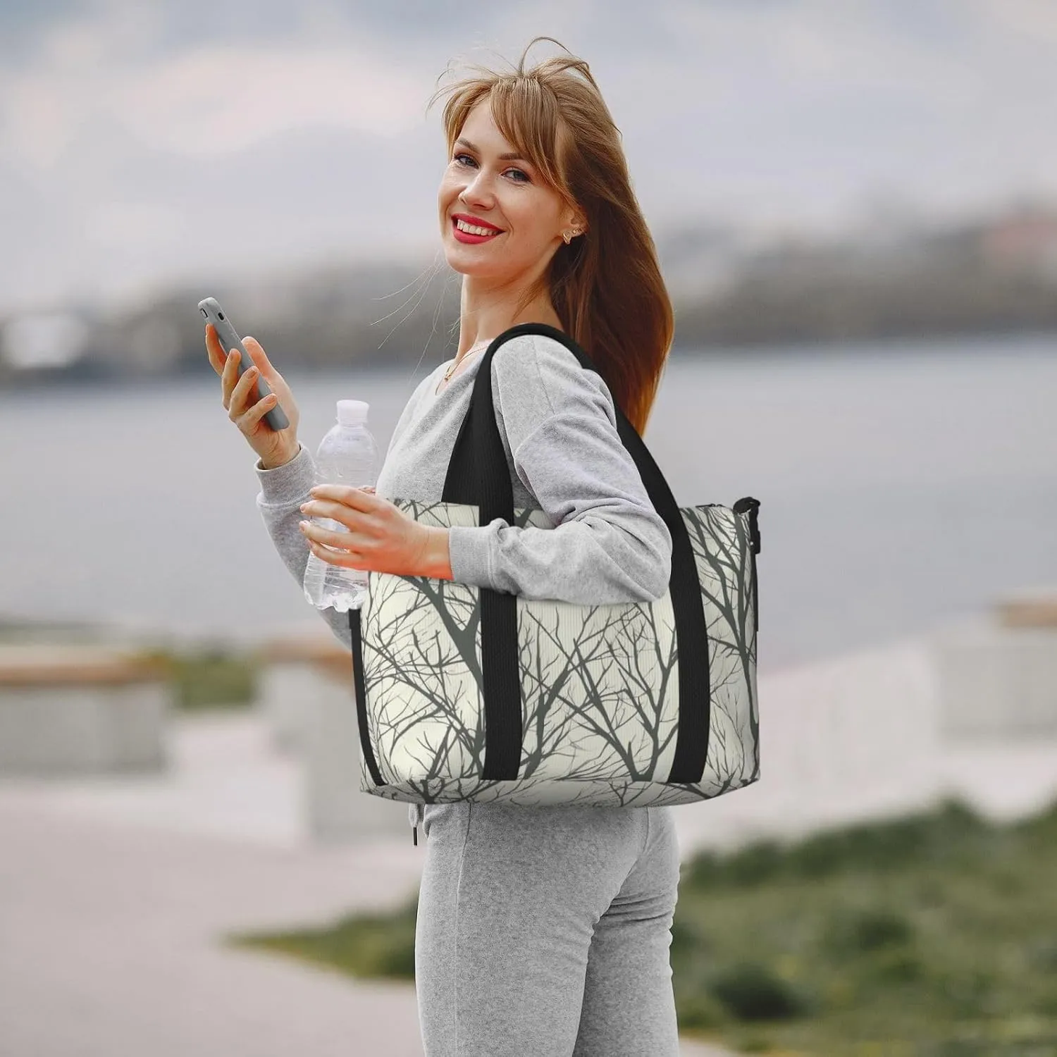 Gym Bag Tree Branch Duffel Bag for Men Women Travel Overnight Bag with Shoe Compartment Workout Bags