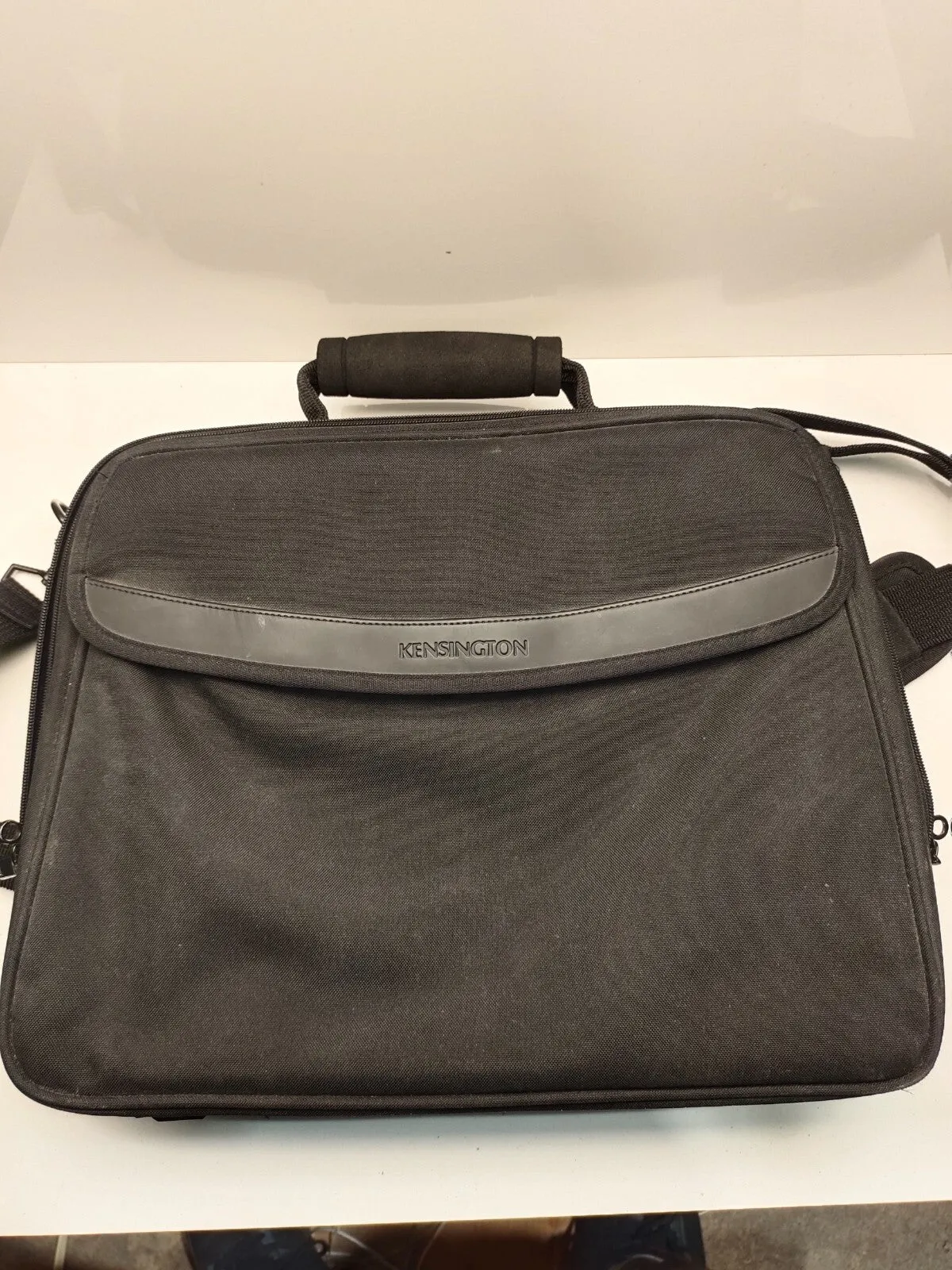 Kensington Computer Briefcase Laptop Business Bag