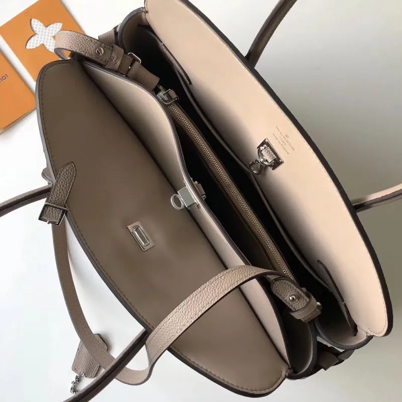 LOV2 Bags - Fashion Bags  1002