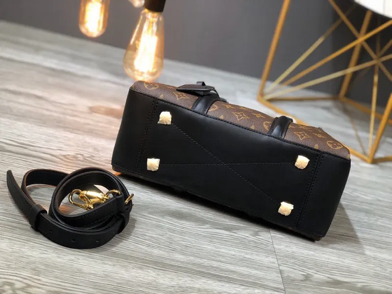 LOV2 Bags - Fashion Bags  1070