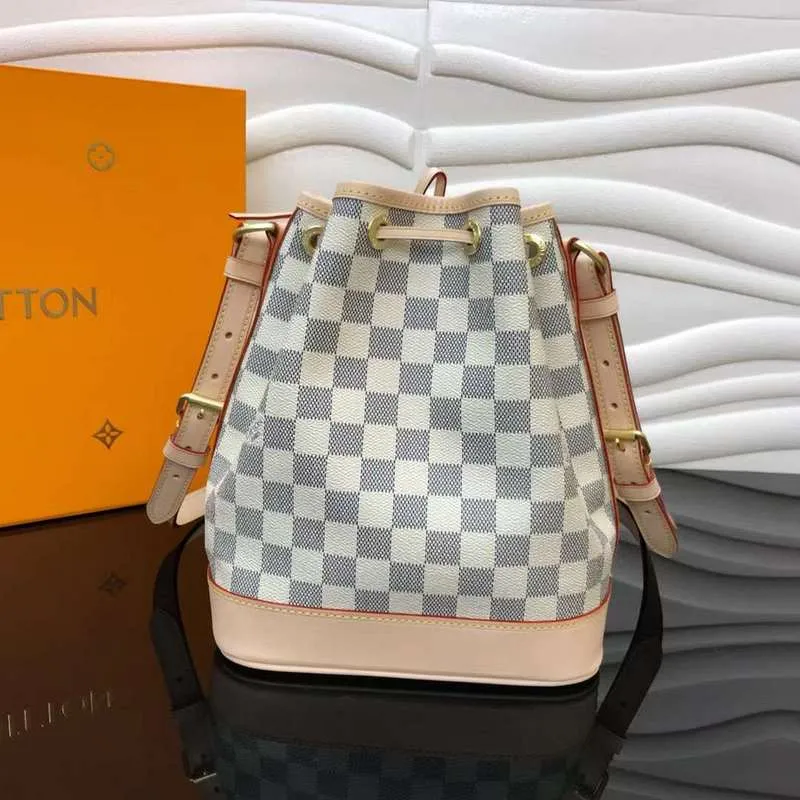 LOV2 Bags - Fashion Bags  1095
