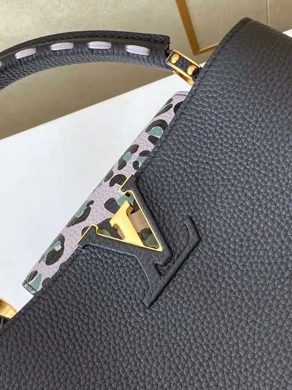 LOV2 Bags - Fashion Bags  1104