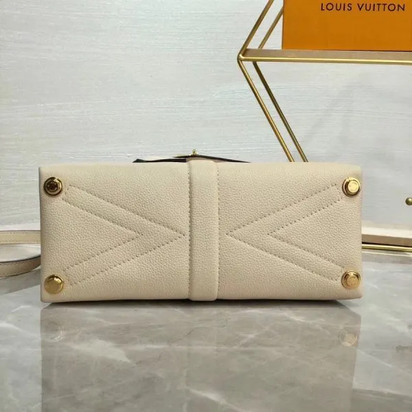 LOV2 Bags - Fashion Bags  1149