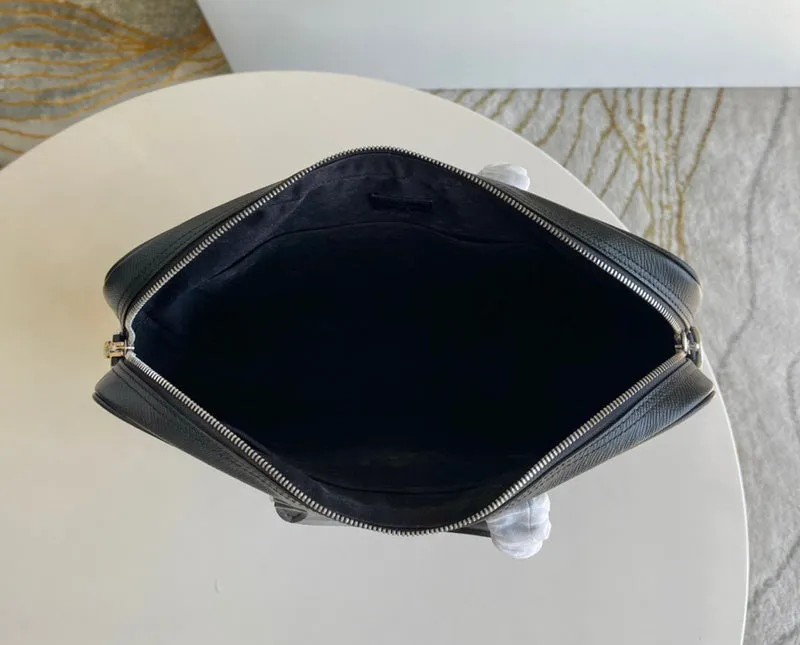 LOV2 Bags - Fashion Bags  1242