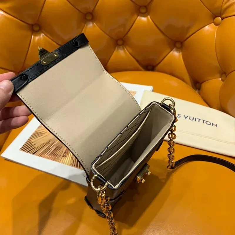 LOV2 Bags - Fashion Bags  1383