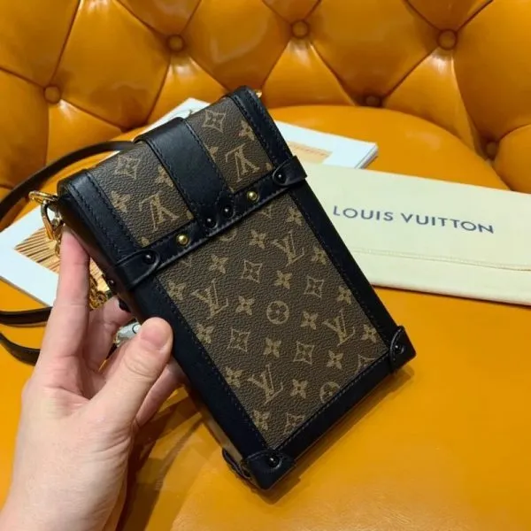 LOV2 Bags - Fashion Bags  1383