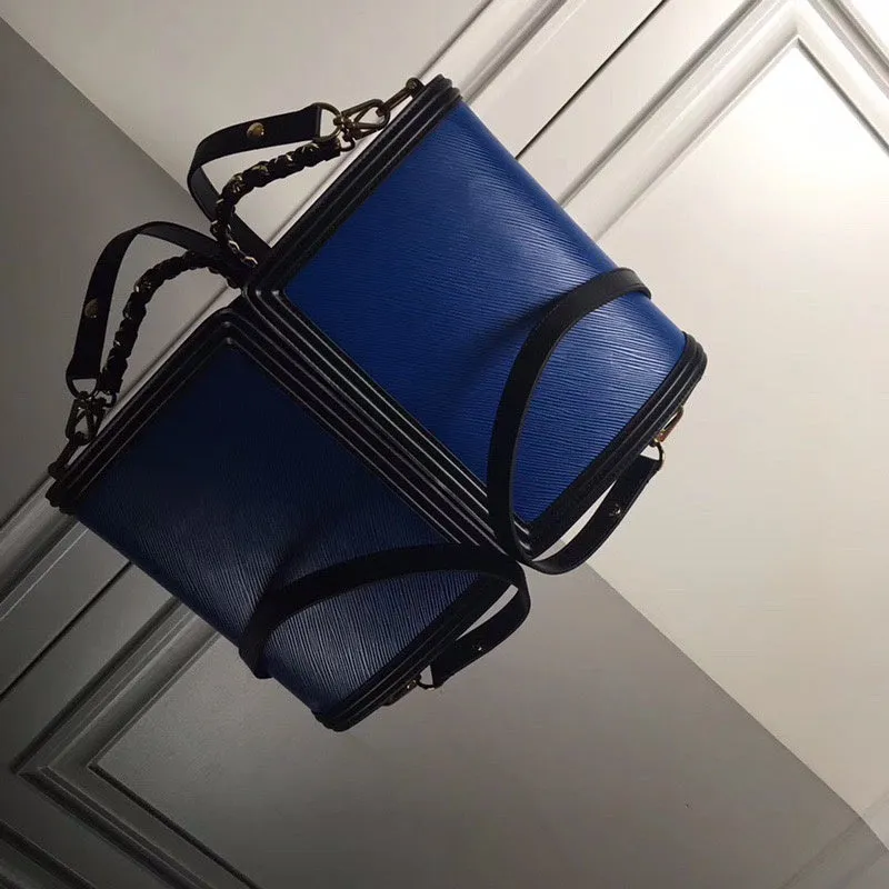 LOV2 Bags - Fashion Bags  1857