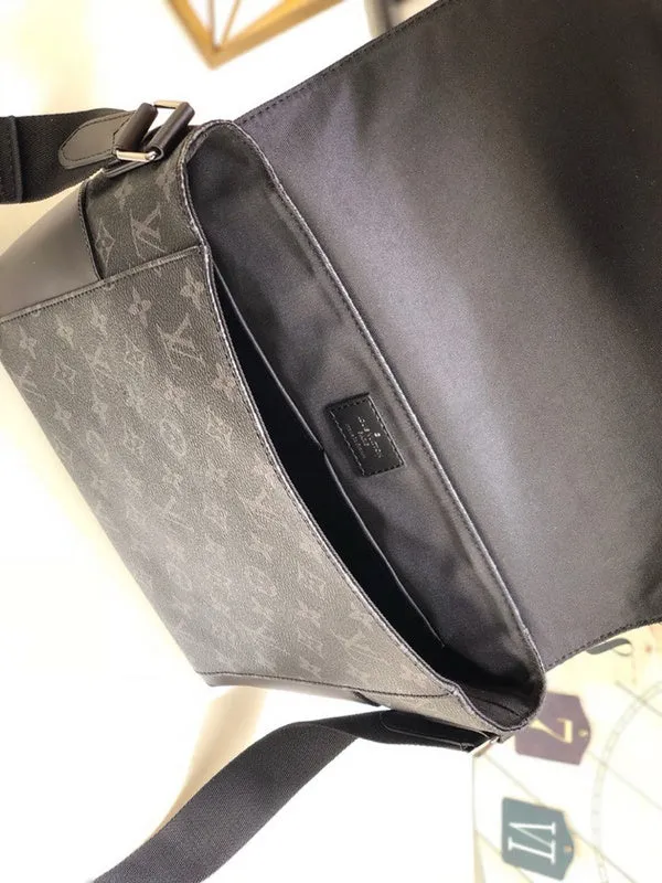 LOV2 Bags - Fashion Bags  1862