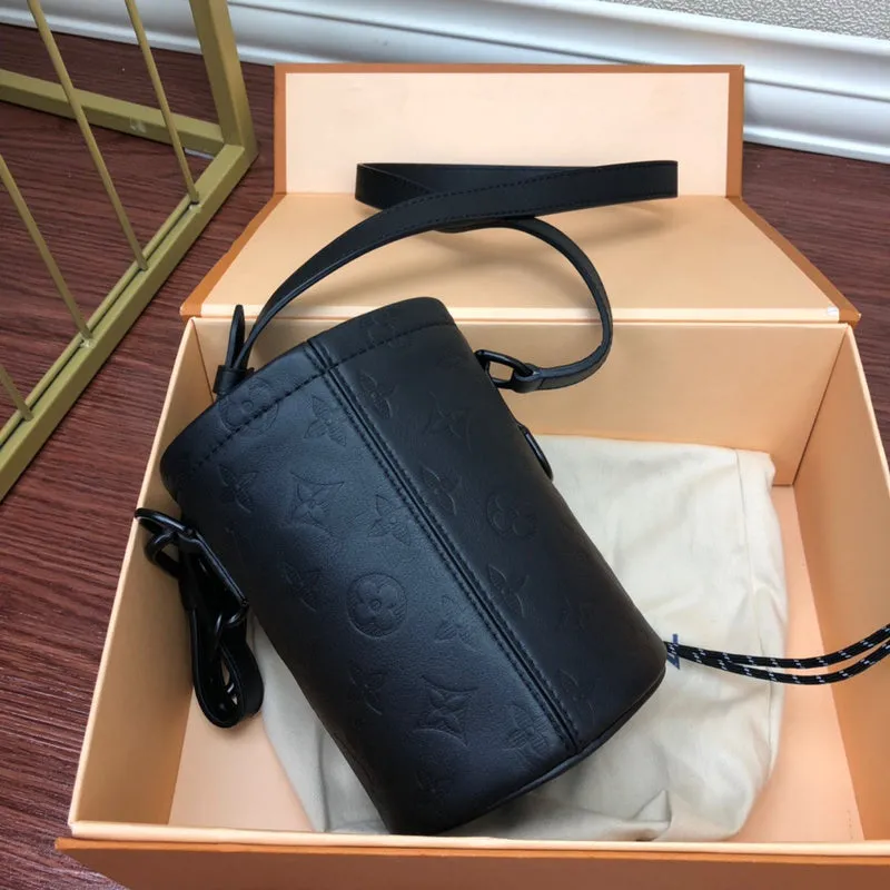 LOV2 Bags - Fashion Bags  1992