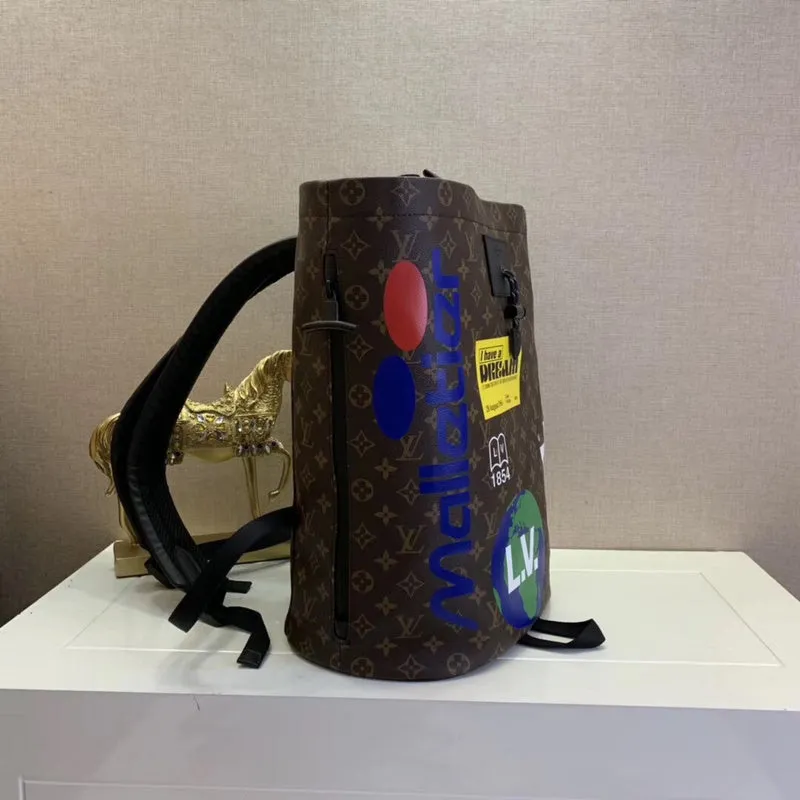 LOV2 Bags - Fashion Bags  2001