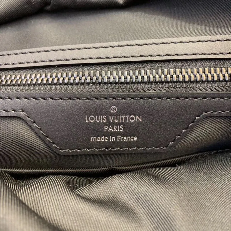 LOV2 Bags - Fashion Bags  2001