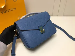 LOV2 Bags - Fashion Bags  2072