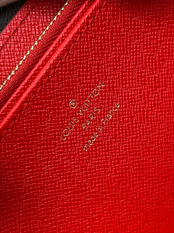 LOV2 Bags - Fashion Bags  2350