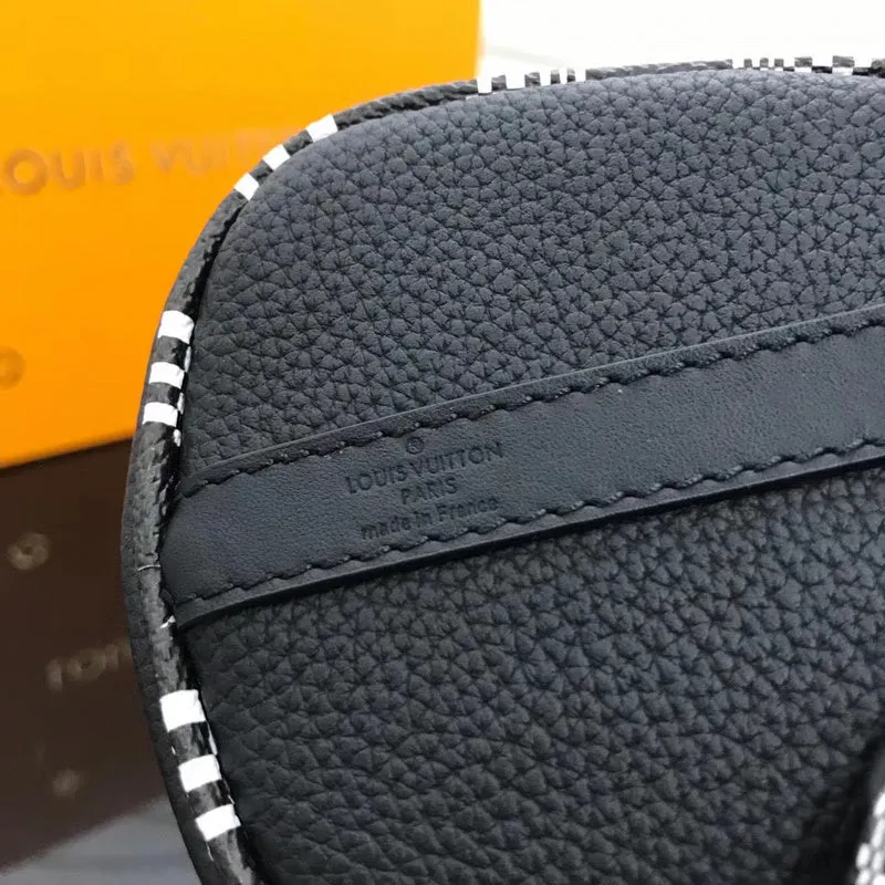 LOV2 Bags - Fashion Bags  2473