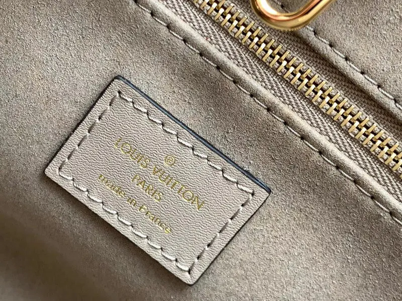 LOV2 Bags - Fashion Bags  2536