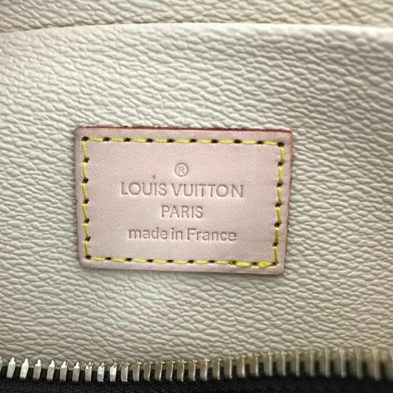 LOV2 Bags - Fashion Bags  2568