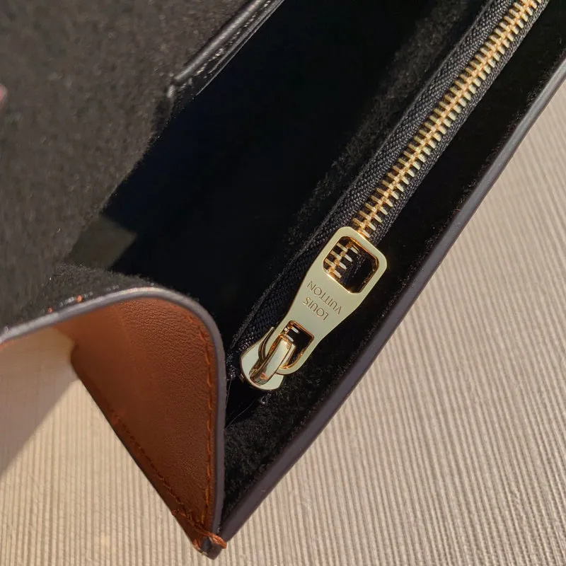 LOV2 Bags - Fashion Bags  2604
