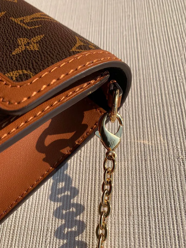 LOV2 Bags - Fashion Bags  2604
