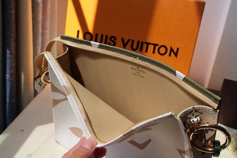 LOV2 Bags - Fashion Bags  2665