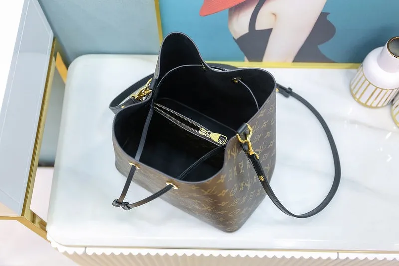LOV2 Bags - Fashion Bags  2689