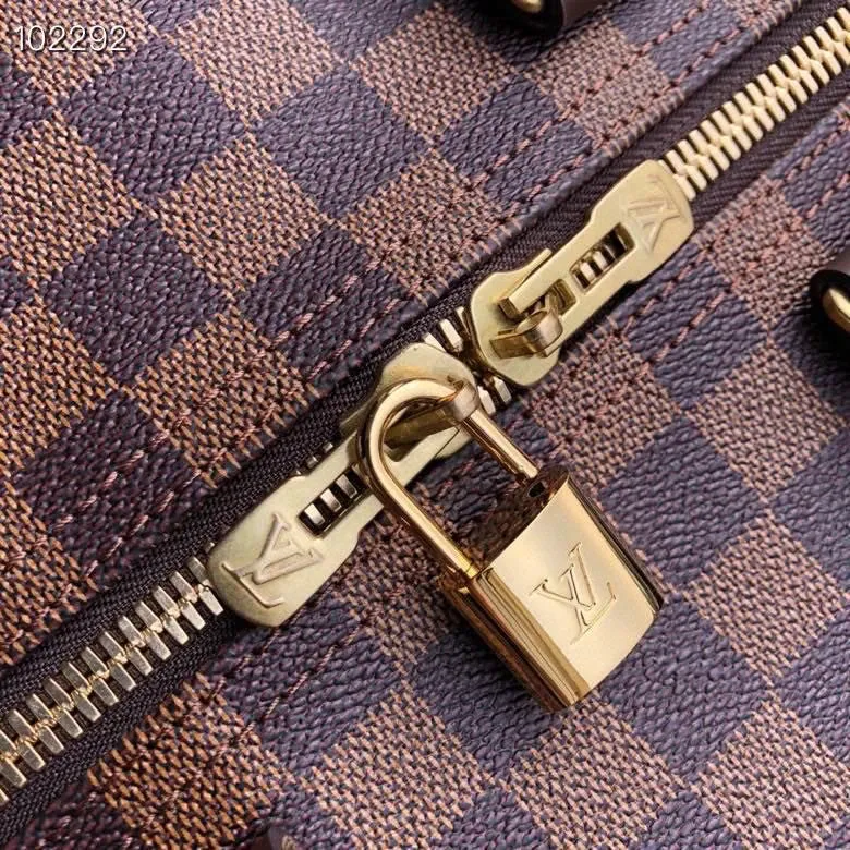 LOV2 Bags - Fashion Bags  2826