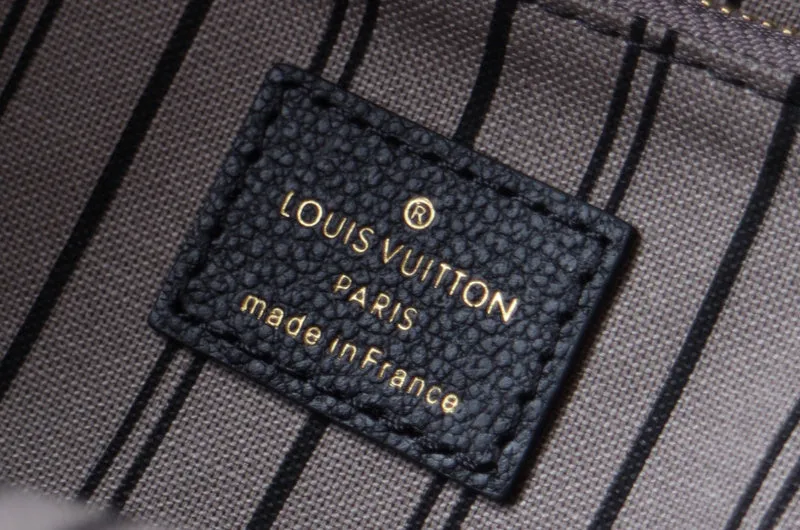LOV2 Bags - Fashion Bags  2828