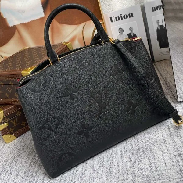 LOV2 Bags - Fashion Bags  842