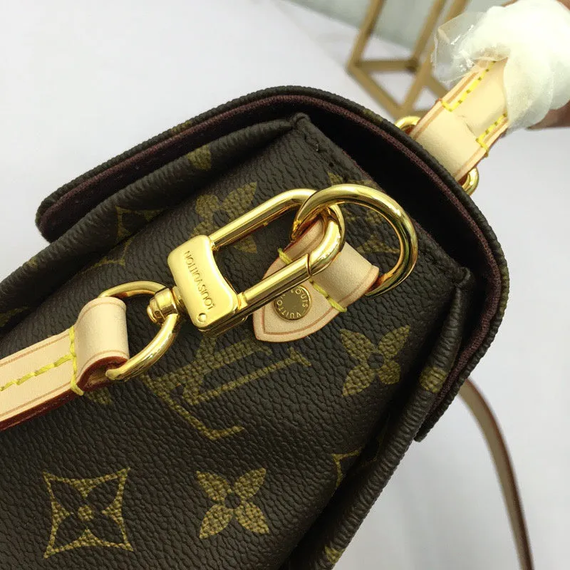 LOV2 Bags - Fashion Bags  899