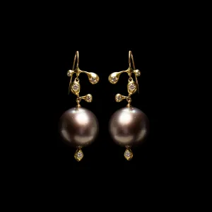Molten Diamond  Tahitian Pearl Earring