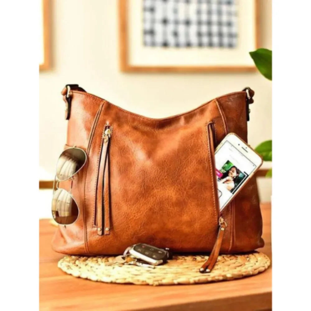 Oralynn’s Vintage Soul | Classic Leather Shoulder Bag