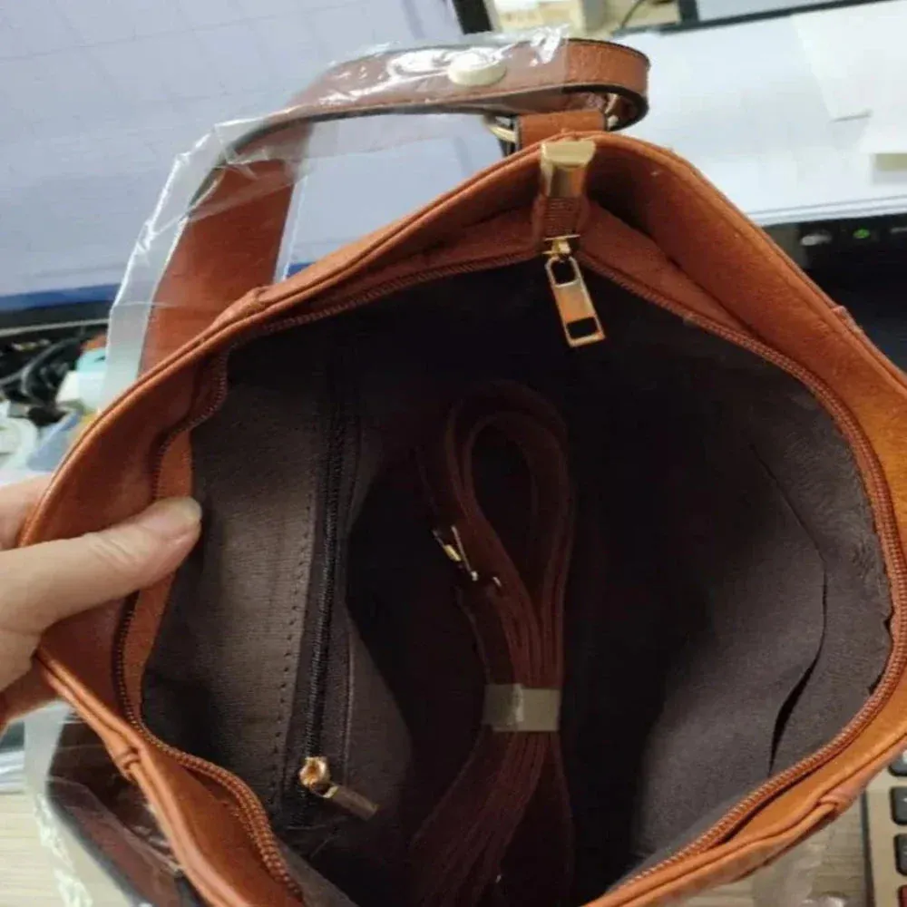 Oralynn’s Vintage Soul | Classic Leather Shoulder Bag