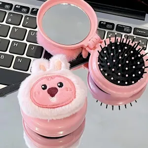 Portable Compact Makeup Mirror with Comb–Cute Bear Design, Mini Handheld Travel Mirror for On-the-Go Beauty Essentials，foldable,Mini model can be packed in a backpack，birthday gift (Pink. 2 pieces)