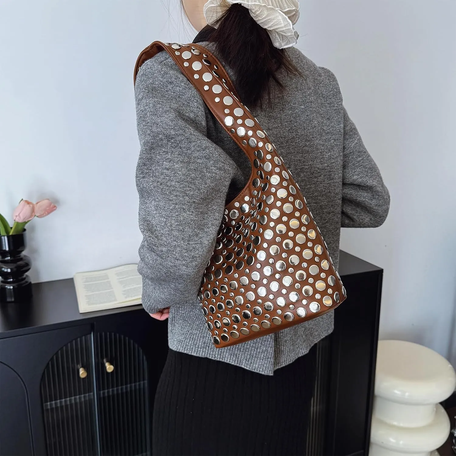 Studded Purses Y2K 90s Hobo Bags Trendy Shoulder Punk Handbag Soft Faux Leather Underarm Satchels Tote Handbag