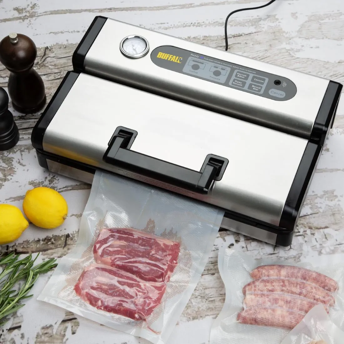 Vogue Compostable Embossed Vacuum Sealer Bags 250x350mm (50 pack)