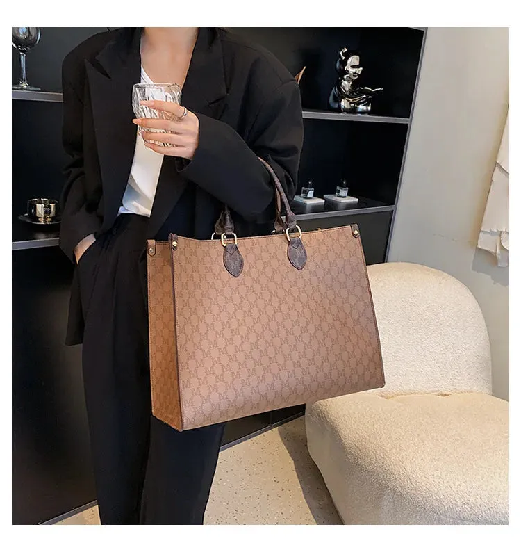 Women Tote Handbags Lady Letters Filled Shoulder Armpit Clutch Purses and Handbags Large Capcity  Luxury Deisgner Bags