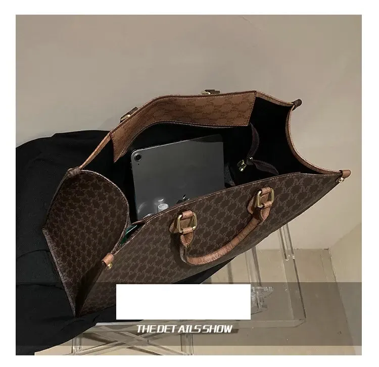 Women Tote Handbags Lady Letters Filled Shoulder Armpit Clutch Purses and Handbags Large Capcity  Luxury Deisgner Bags