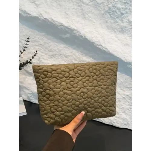 Yeppi Flower Texture Polyester Clutch Bags for Effortless Style