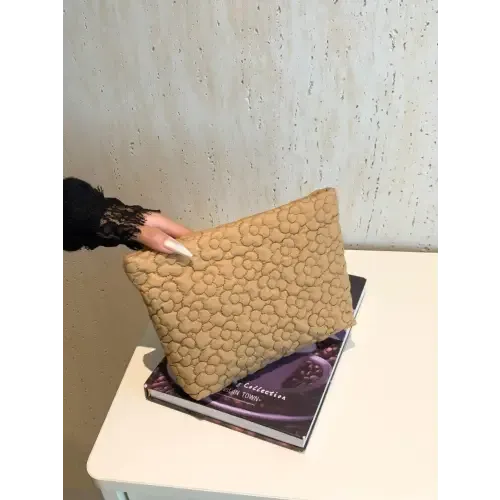 Yeppi Flower Texture Polyester Clutch Bags for Effortless Style
